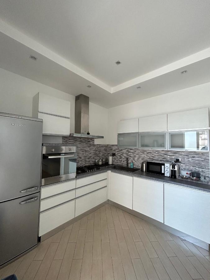 Refresh House Appartement Brindisi Buitenkant foto