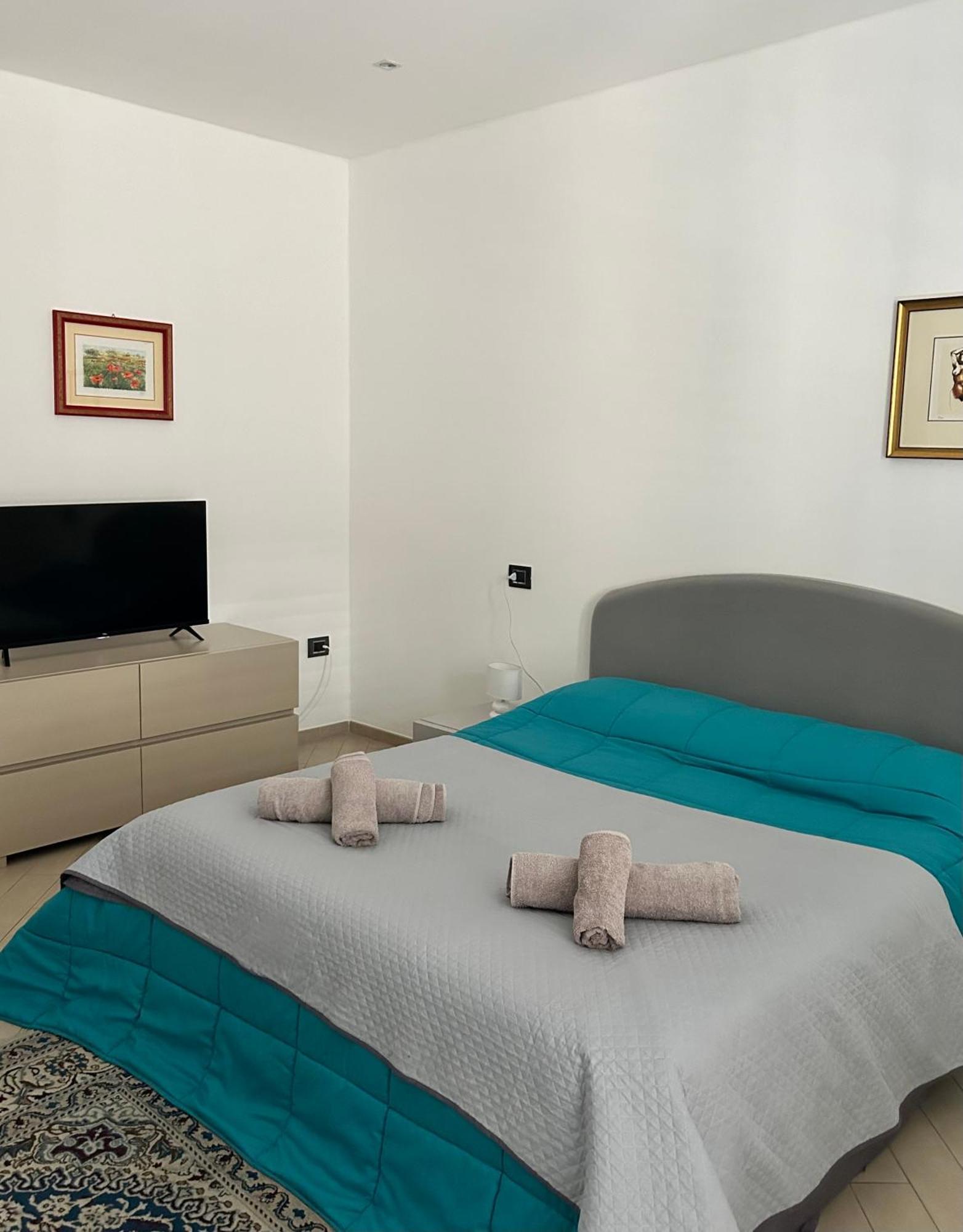 Refresh House Appartement Brindisi Buitenkant foto